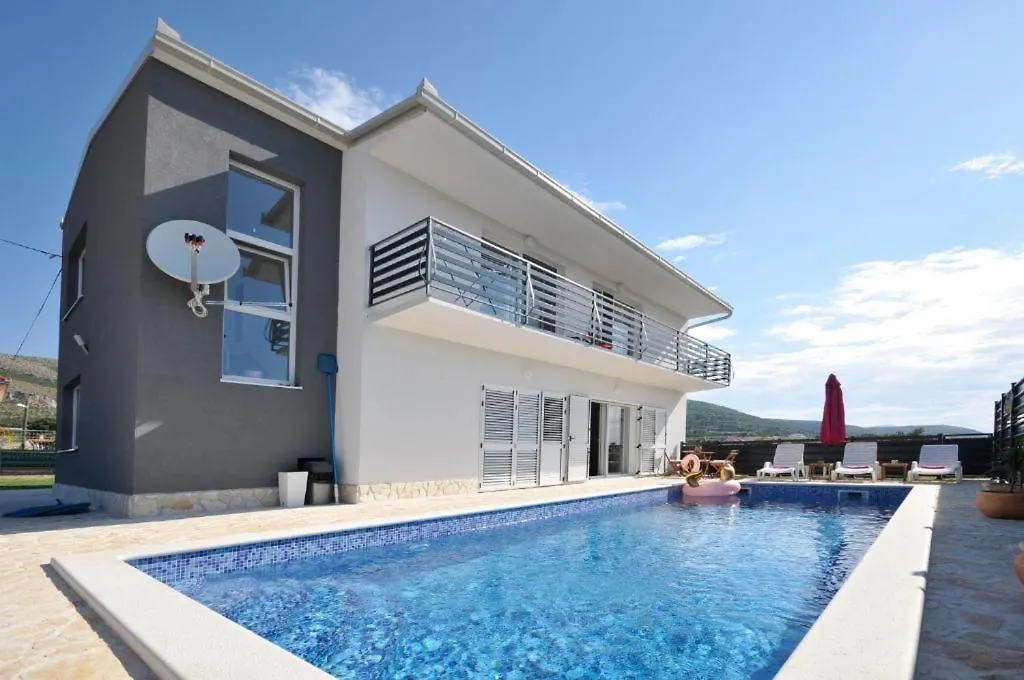 Villa Carolina Trogir Croatia