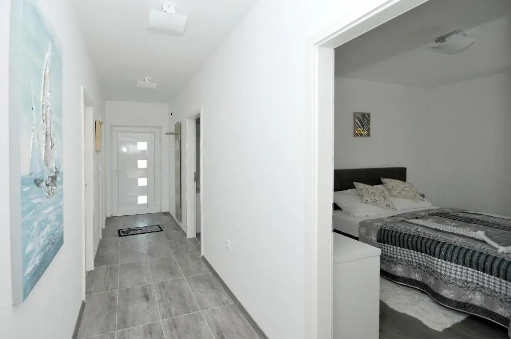 Apartment Villa Carolina Trogir
