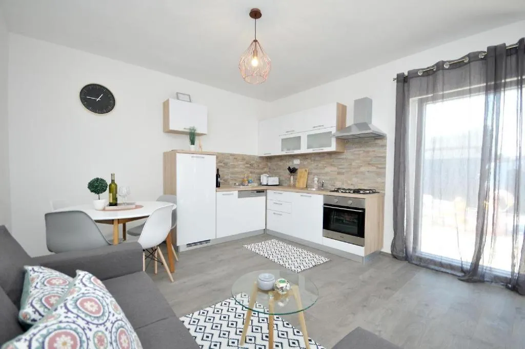 Villa Carolina Trogir Apartment