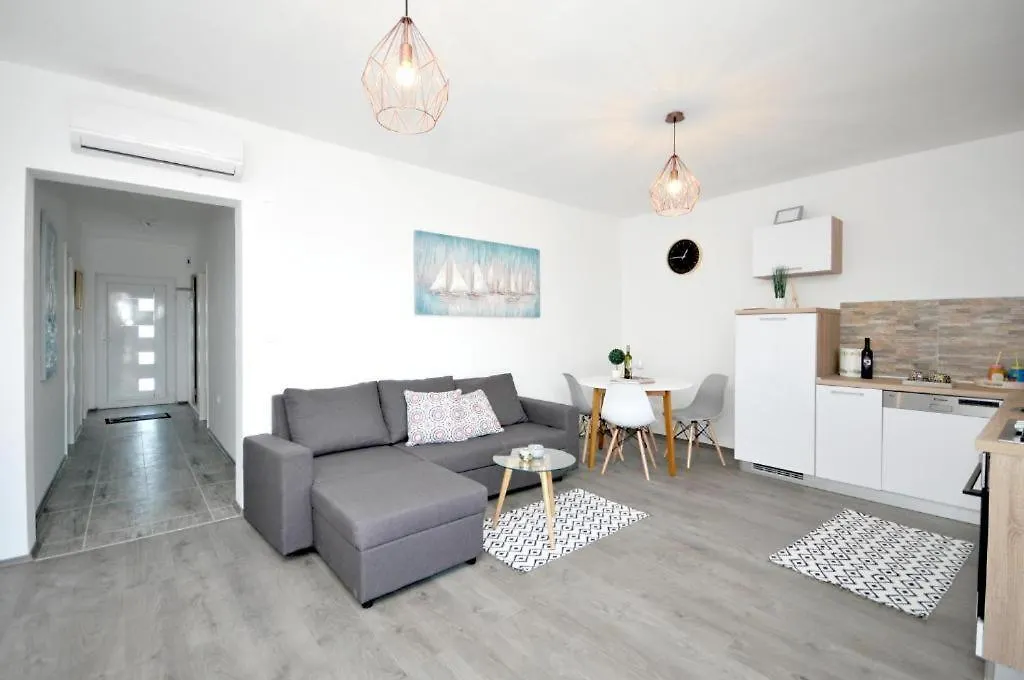 Apartment Villa Carolina Trogir Croatia